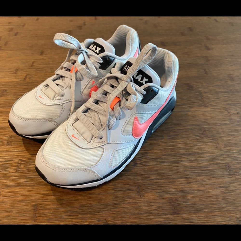 Nike Air Max Sneakers